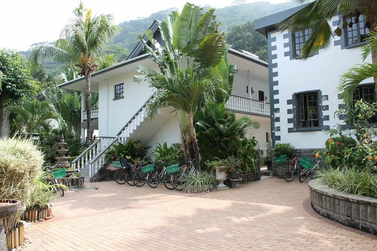 Chateau St Cloud Hotel 3*
